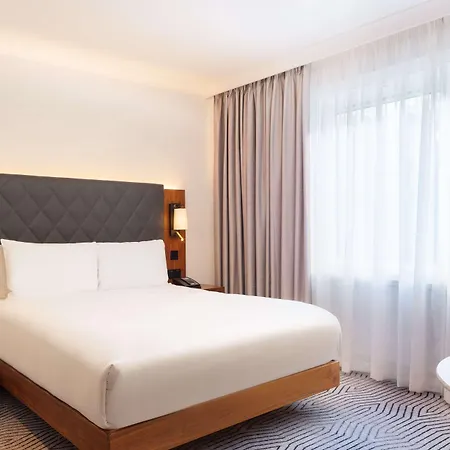 Hotel Hilton London Olympia Exterior foto