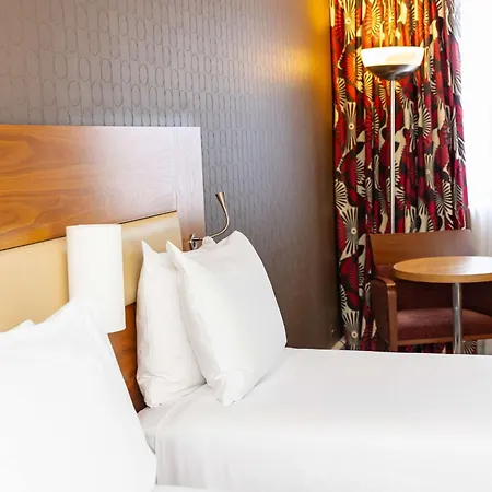 Hotel Hilton London Olympia Exterior foto