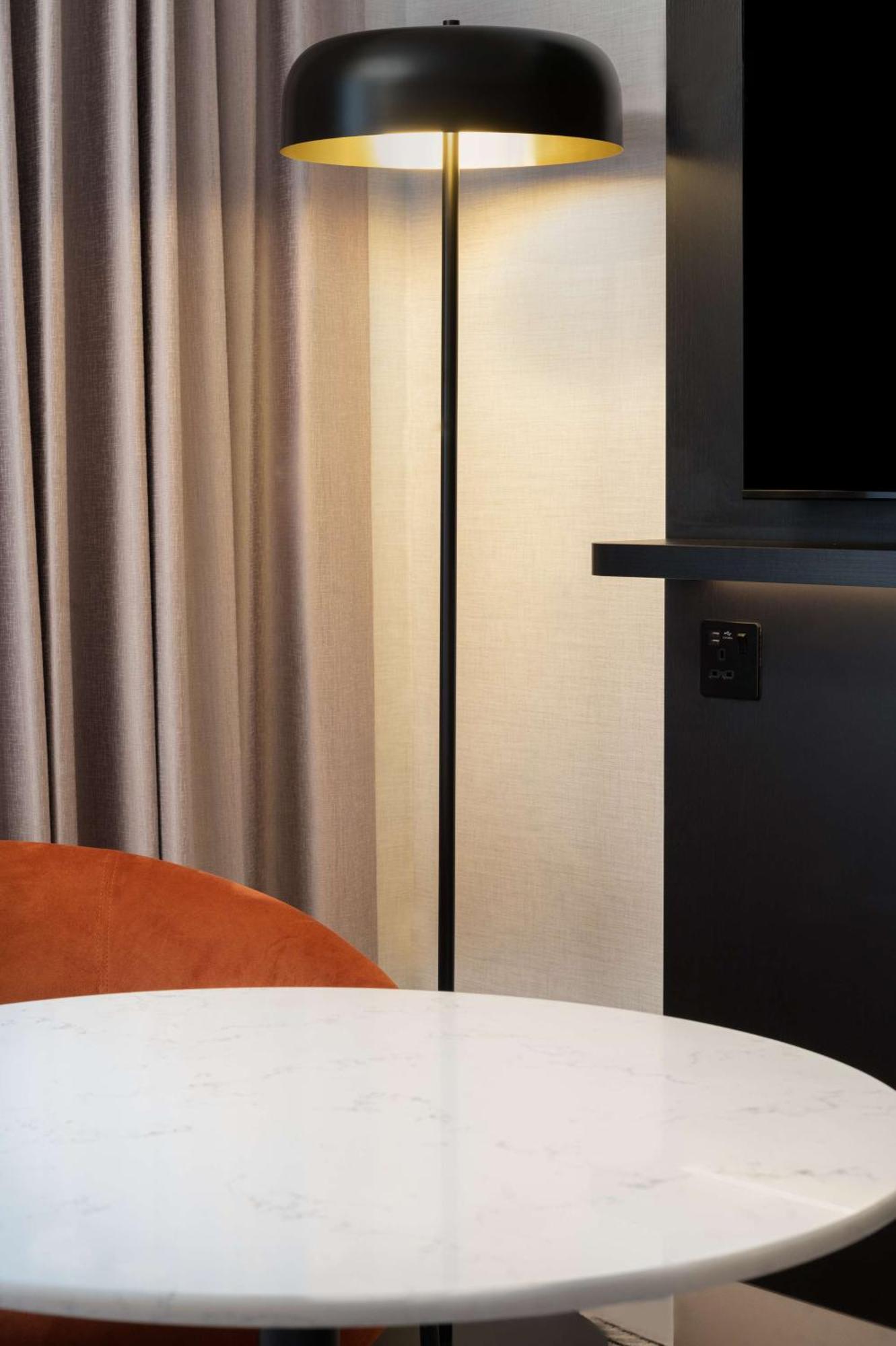 Hilton Olympia 4* London